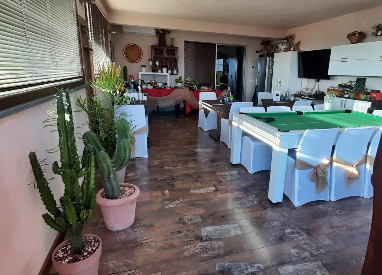 Essenziale Bed and Breakfast Castell'Anselmo Exteriör bild