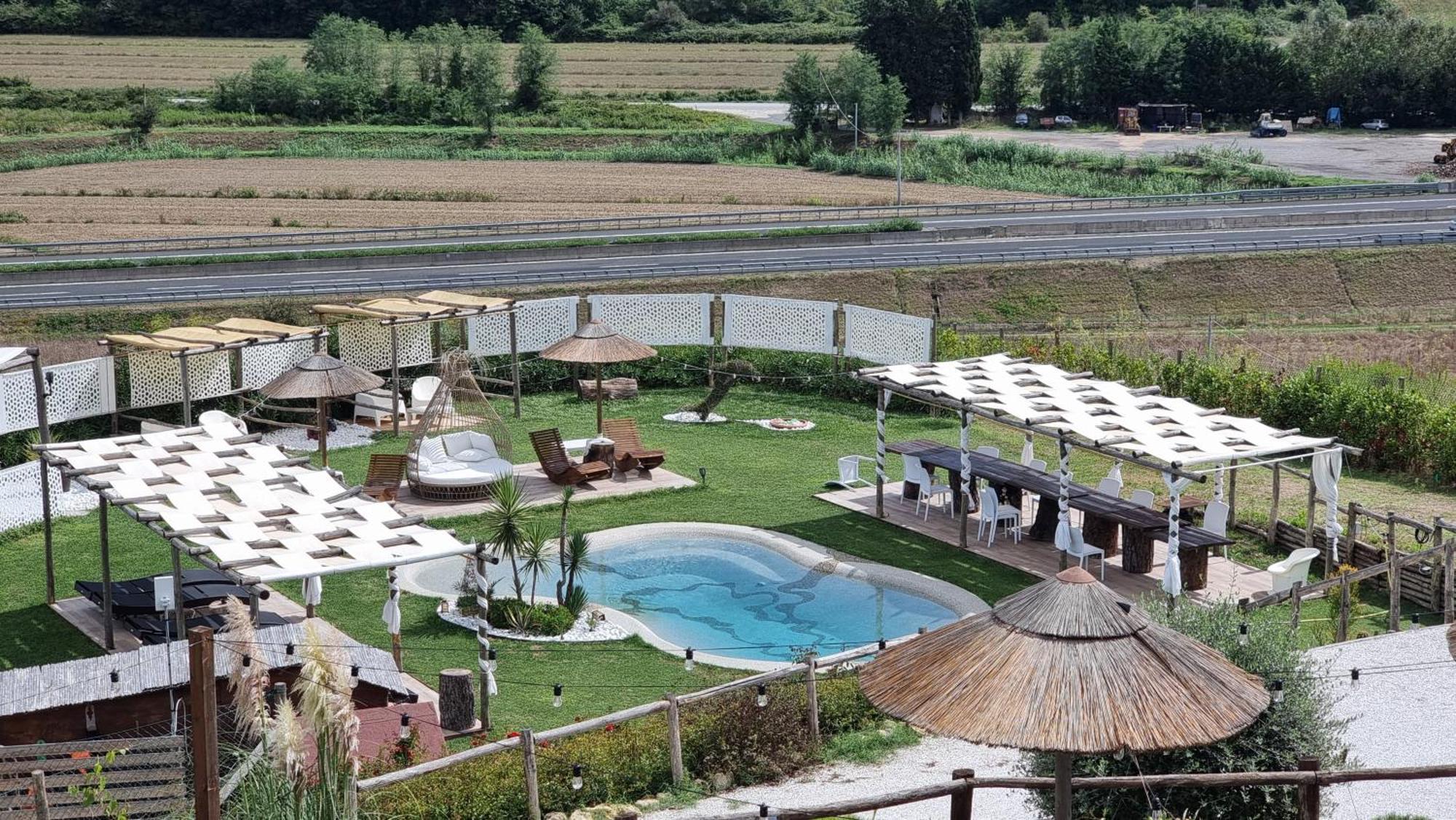 Essenziale Bed and Breakfast Castell'Anselmo Exteriör bild